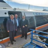 Передача в лизинг головного пассажирского судна нового поколения «Метеор 120Р» для эксплуатации в Ханты-Мансийском и Ямало-Ненецком автономных округах